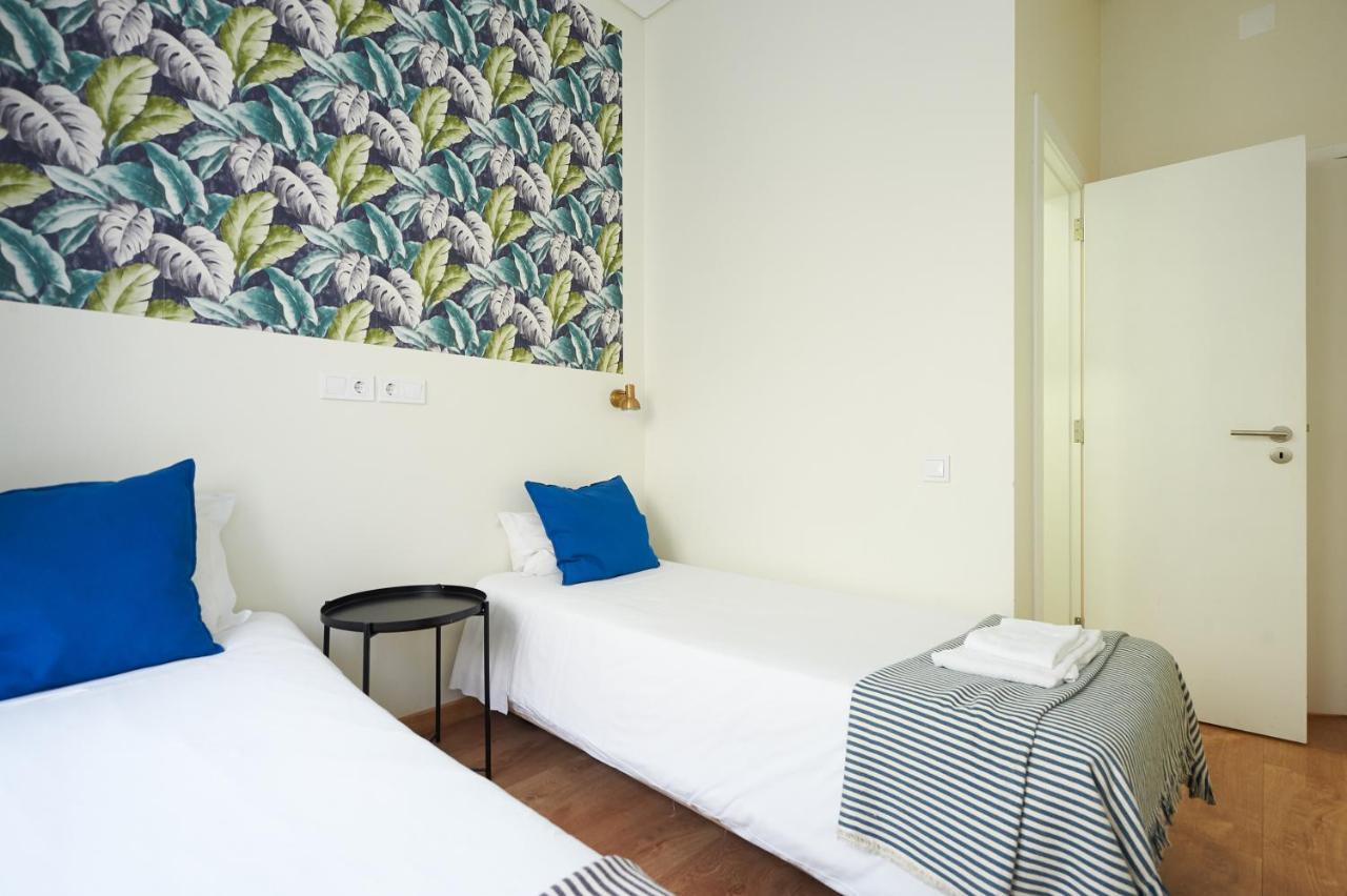 Hello Lisbon Santa Catarina Suites Esterno foto