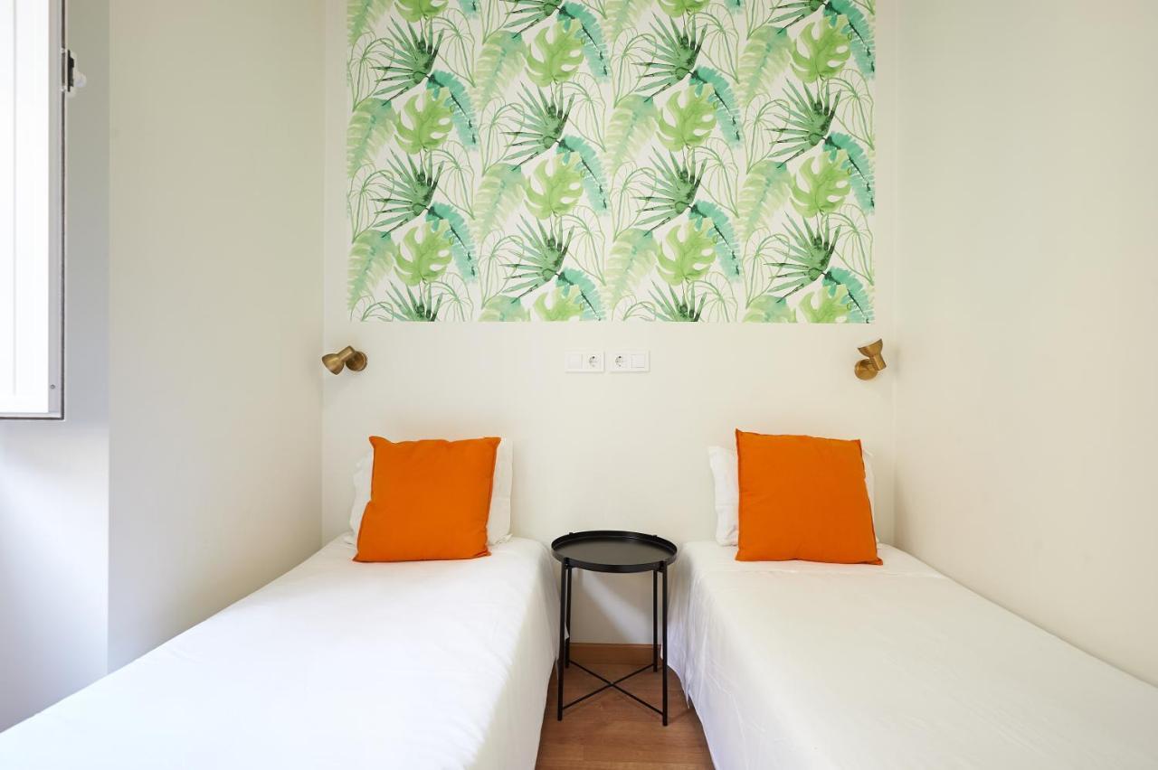 Hello Lisbon Santa Catarina Suites Esterno foto